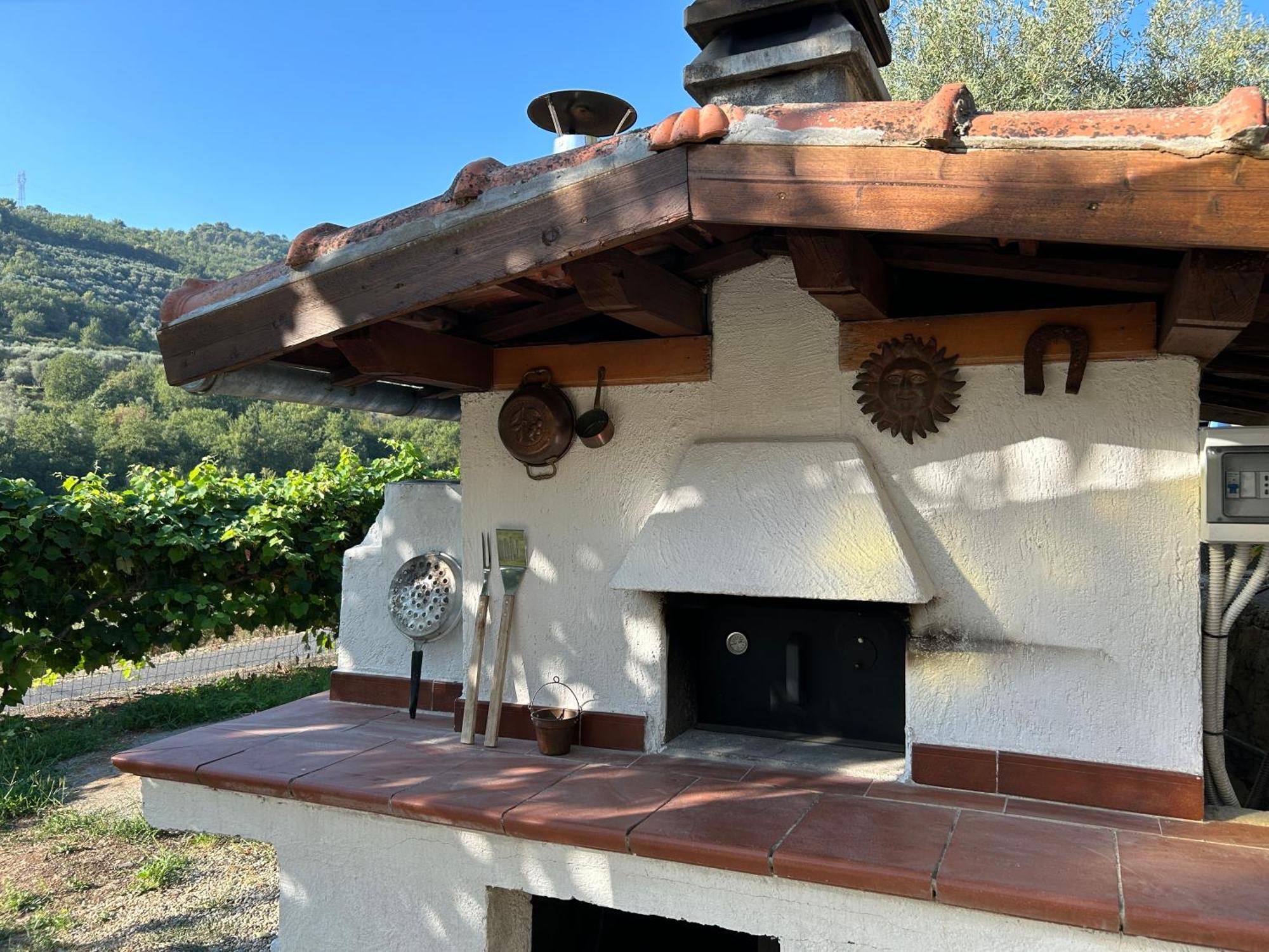 דירות Torre Paponi La Casa Negli Ulivi, Con Piscina מראה חיצוני תמונה