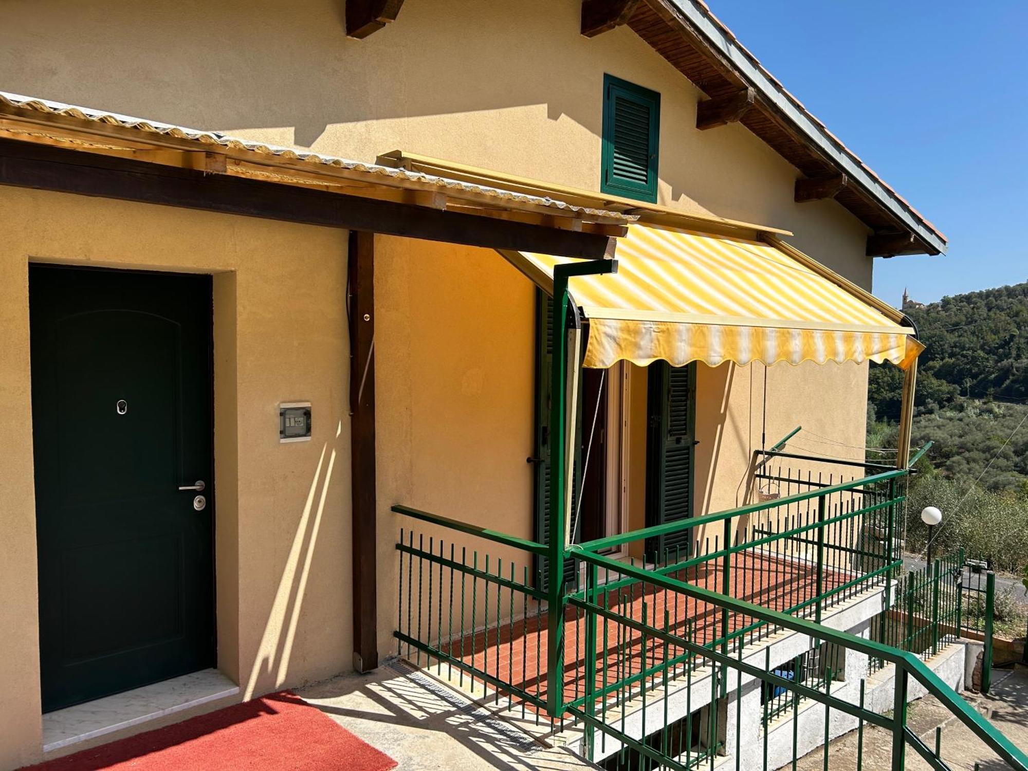 דירות Torre Paponi La Casa Negli Ulivi, Con Piscina מראה חיצוני תמונה